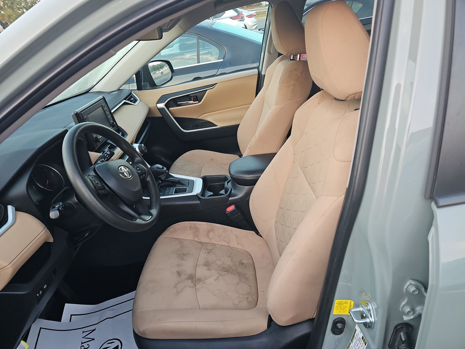 2021 Toyota RAV4 XLE AWD