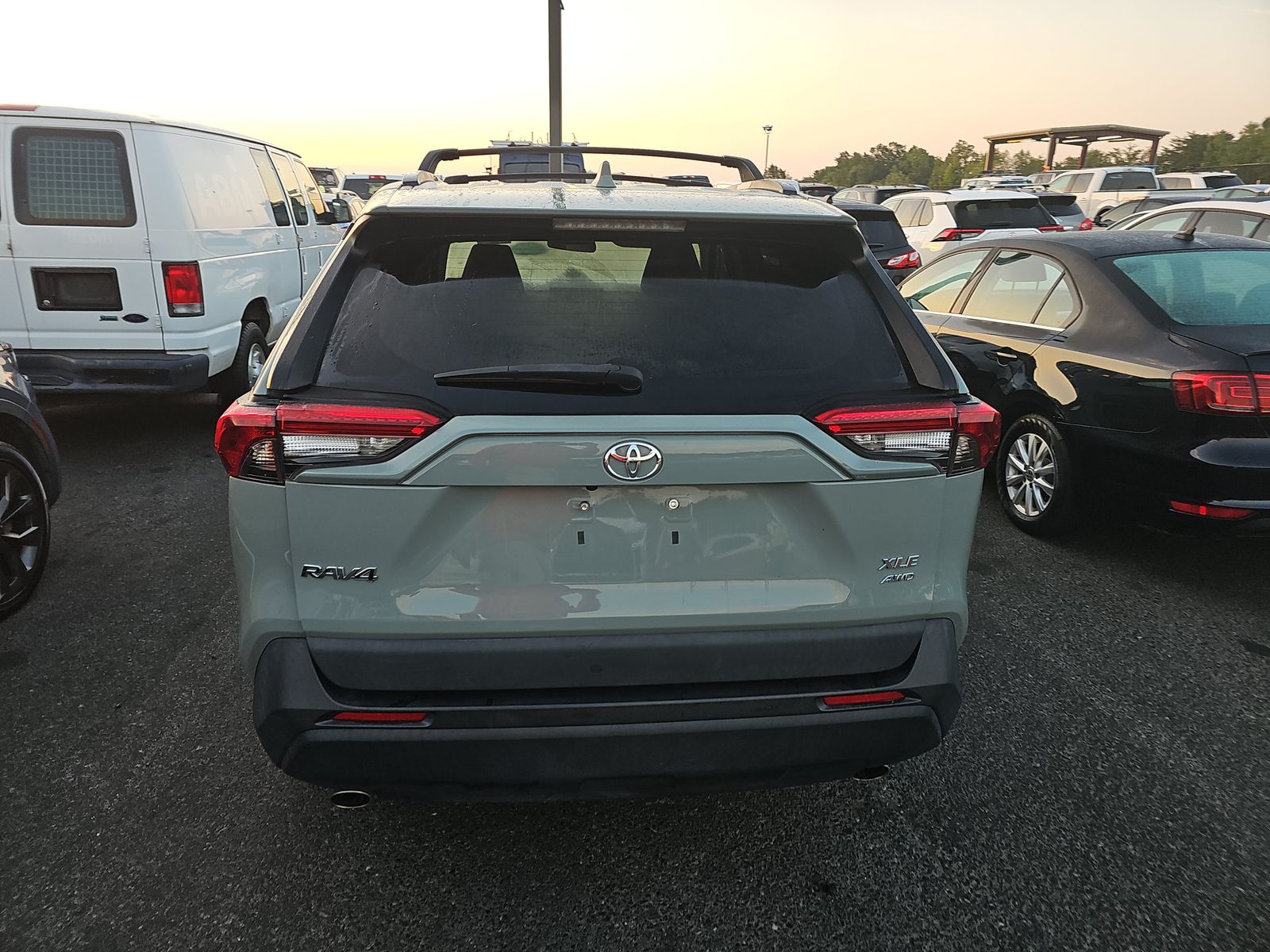 2021 Toyota RAV4 XLE AWD