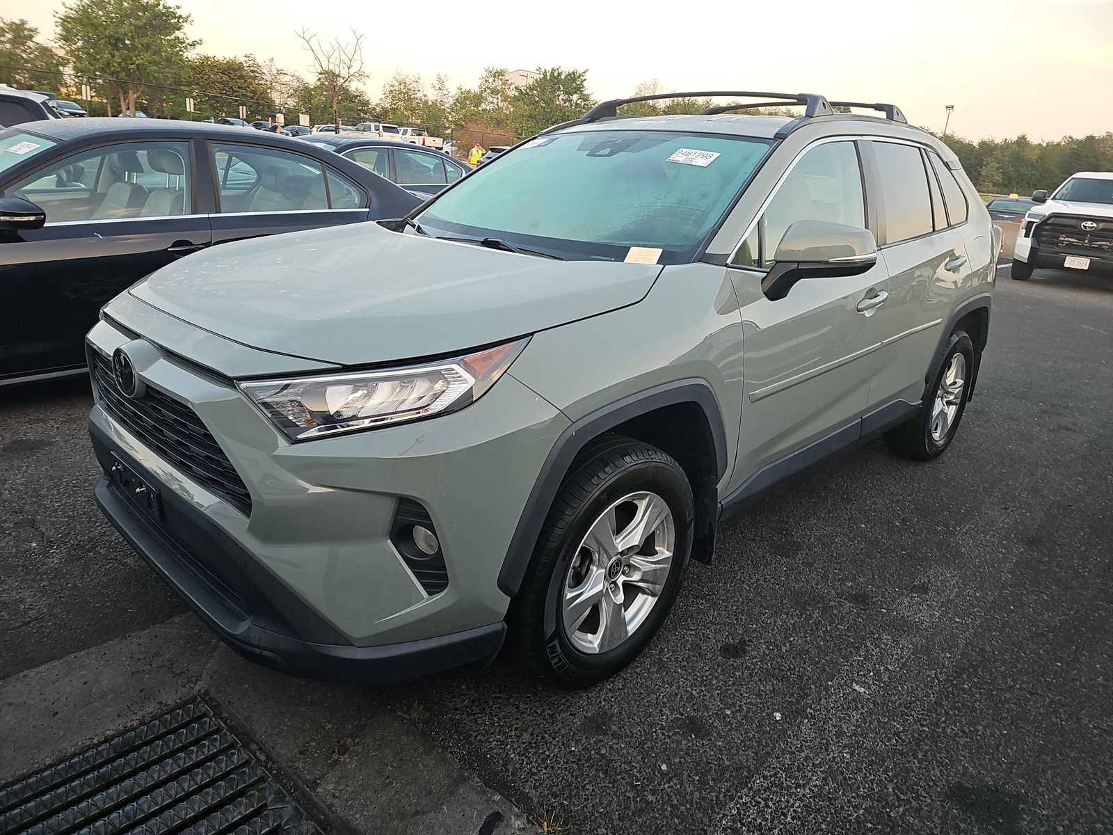 2021 Toyota RAV4 XLE AWD