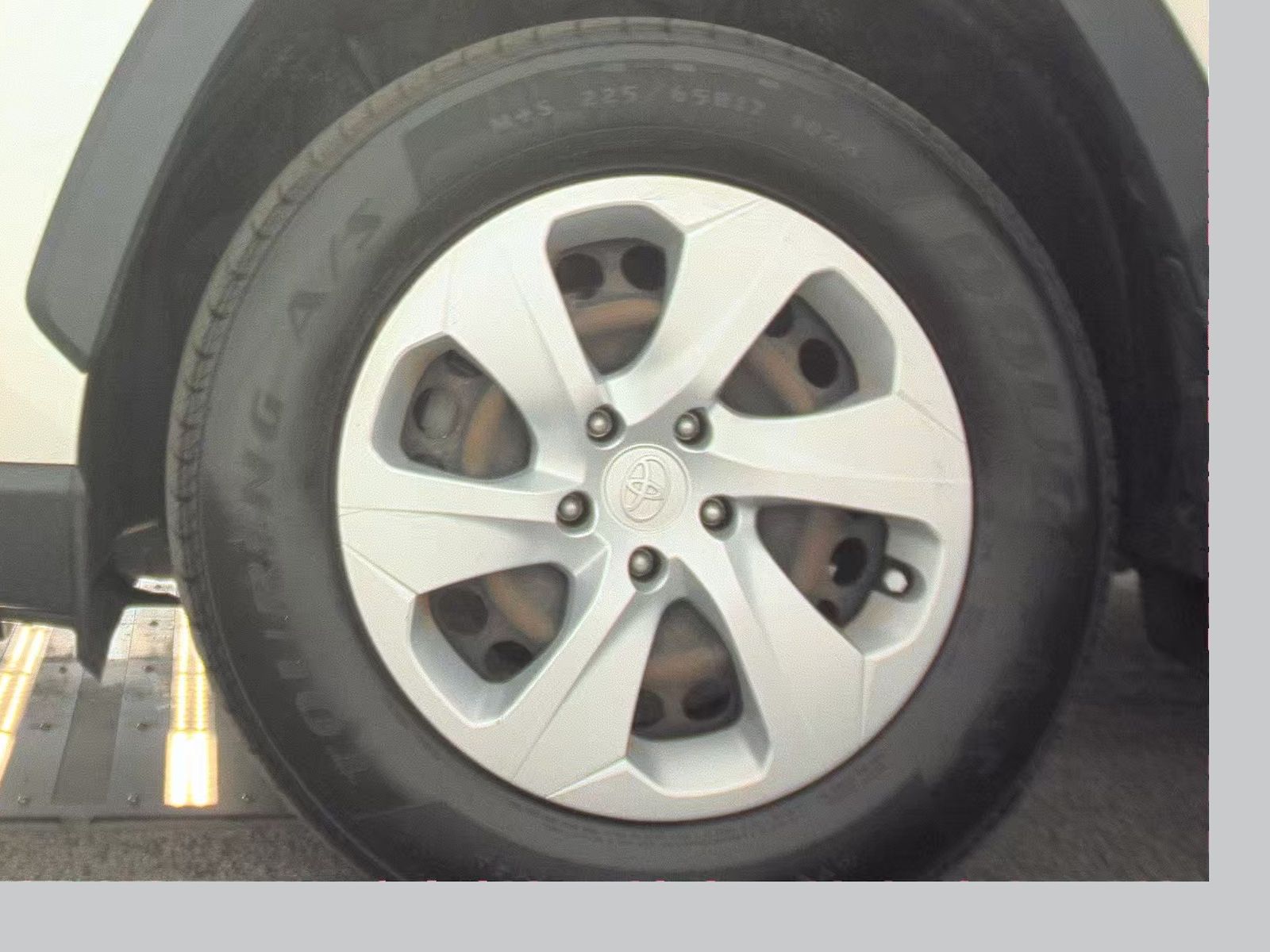 2019 Toyota RAV4 LE AWD