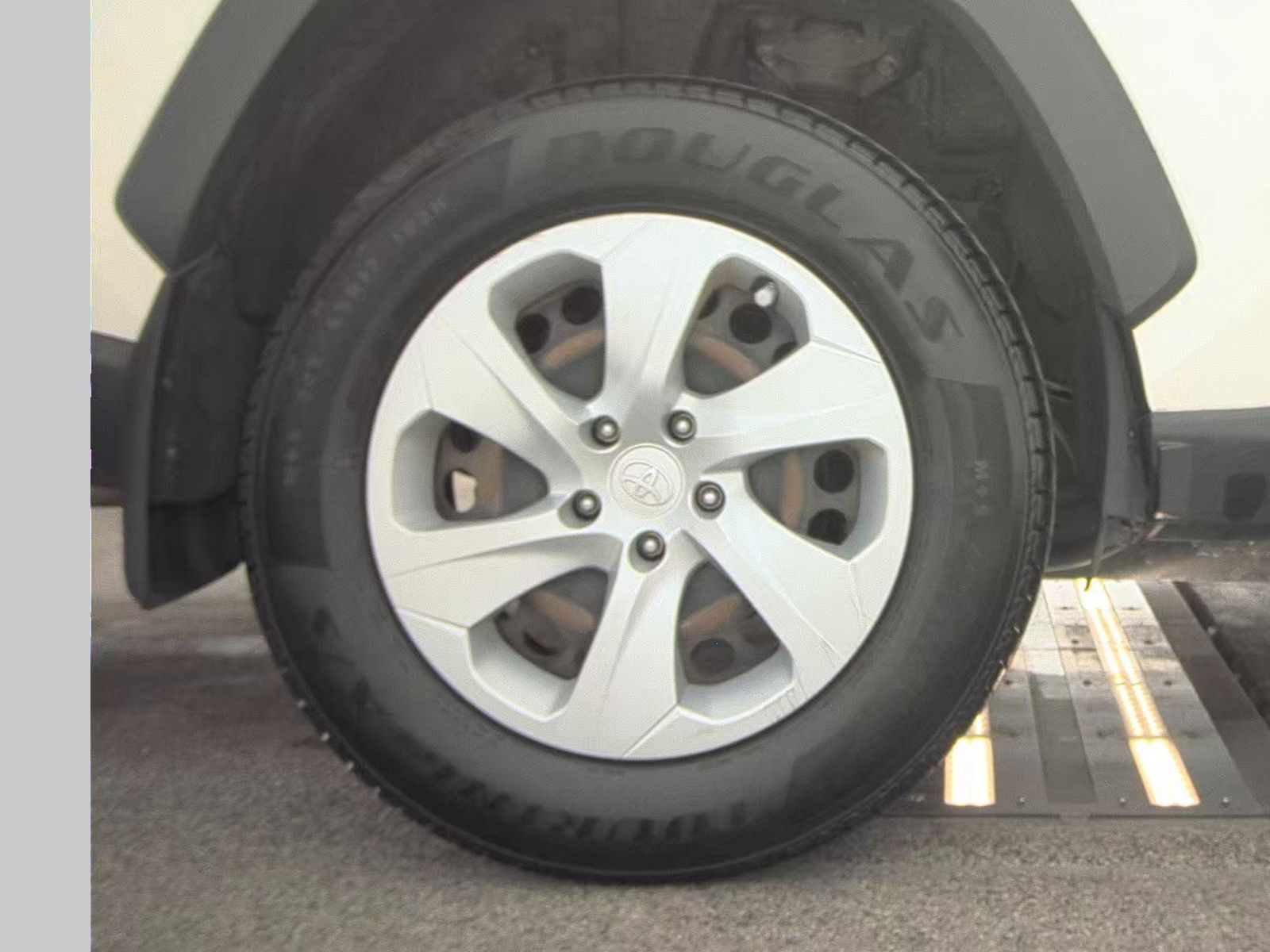 2019 Toyota RAV4 LE AWD