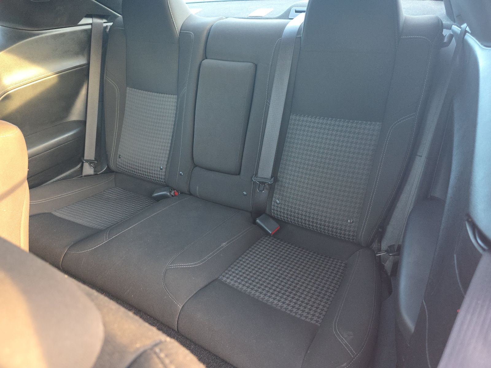 2022 Dodge Challenger SXT RWD