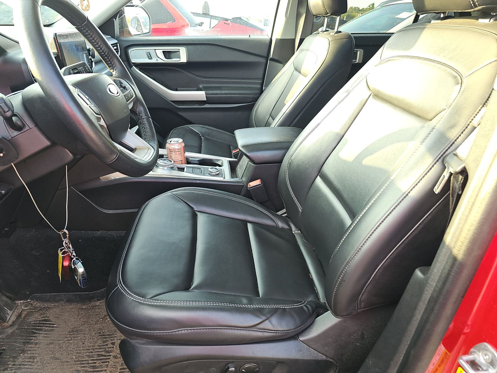 2023 Ford Explorer XLT AWD