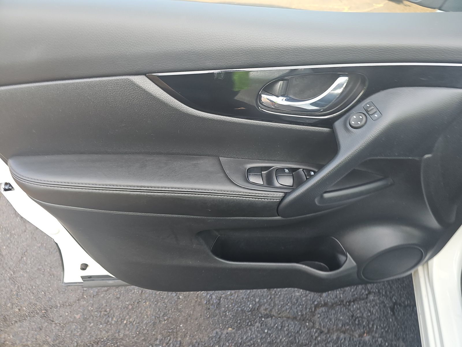 2022 Nissan Rogue Sport SV AWD