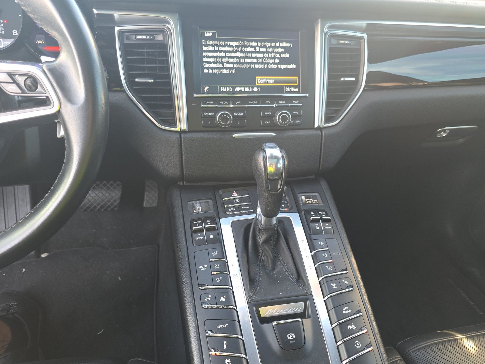 2015 Porsche Macan Turbo AWD
