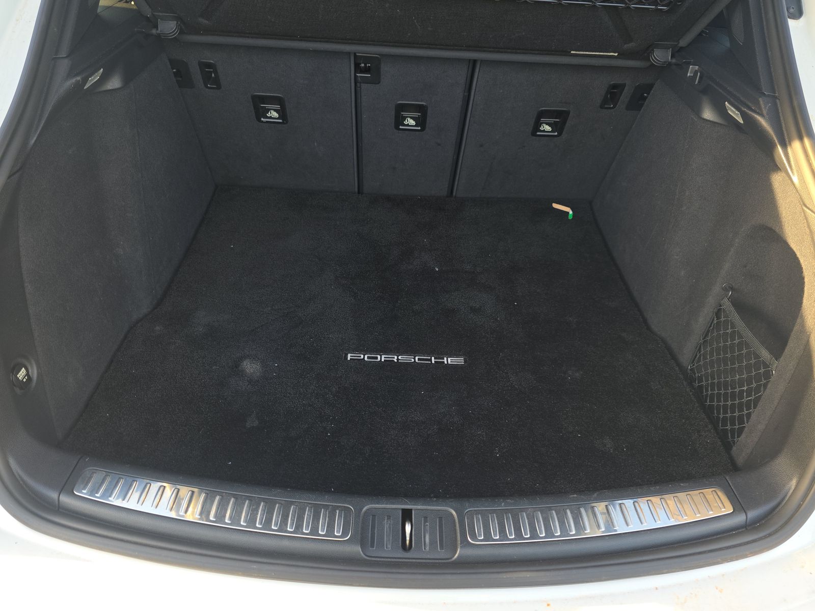 2015 Porsche Macan Turbo AWD
