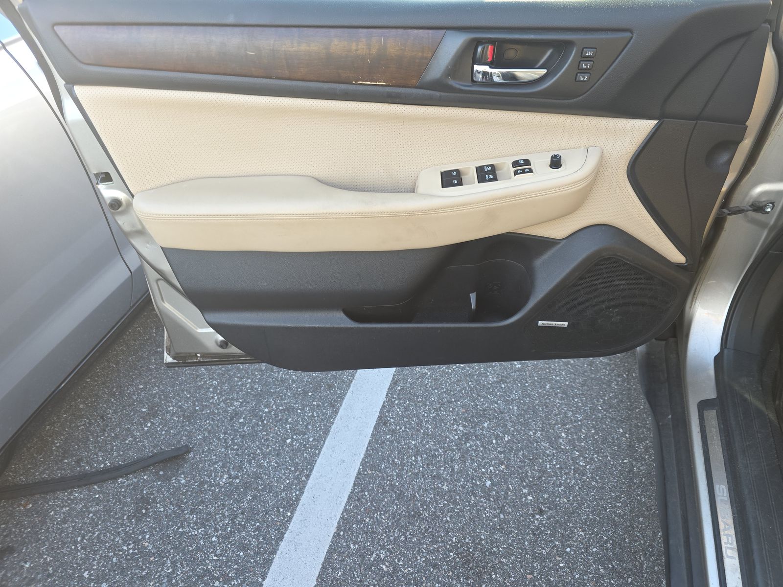 2015 Subaru Outback 2.5i Limited AWD