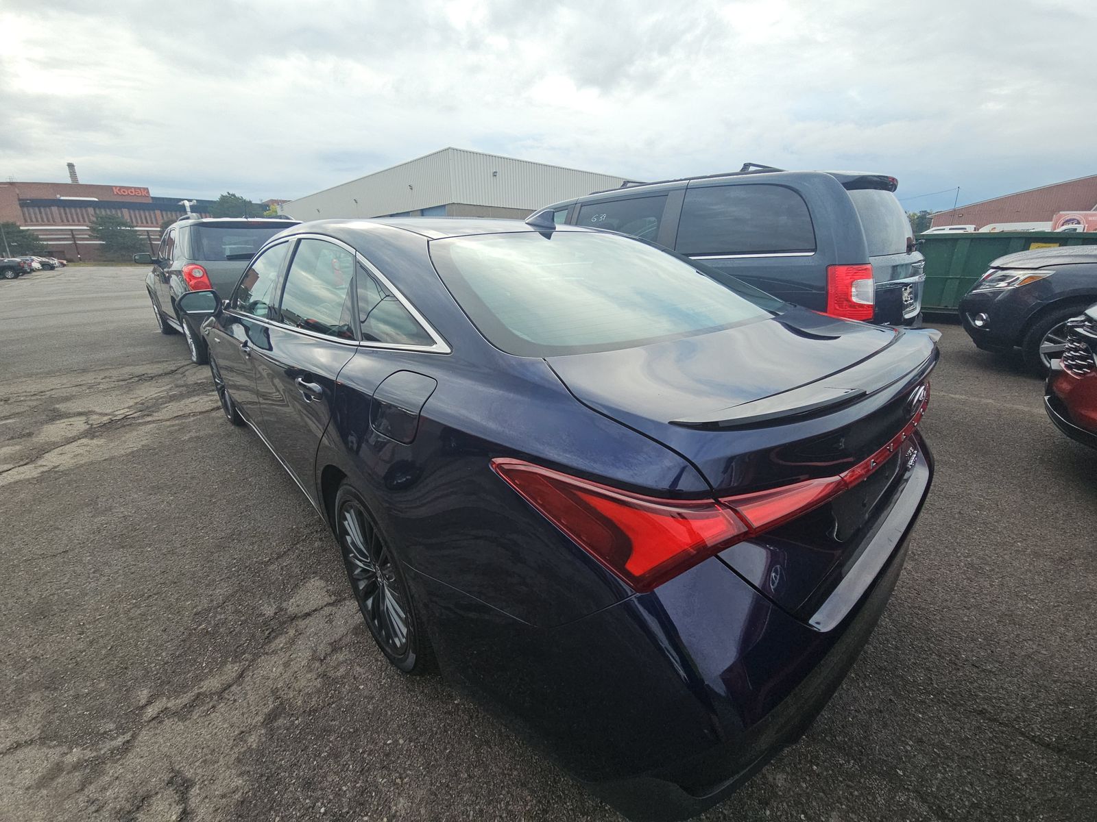 2021 Toyota Avalon Hybrid XSE FWD