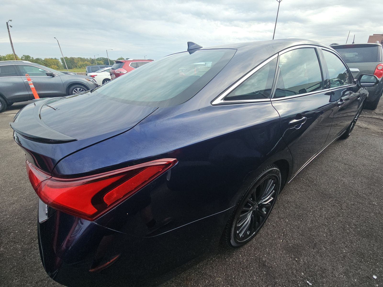 2021 Toyota Avalon Hybrid XSE FWD