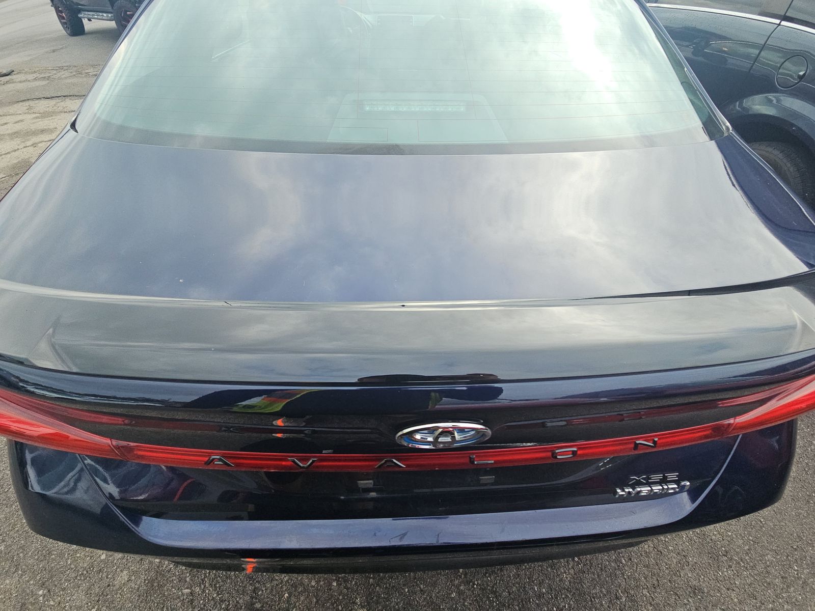 2021 Toyota Avalon Hybrid XSE FWD