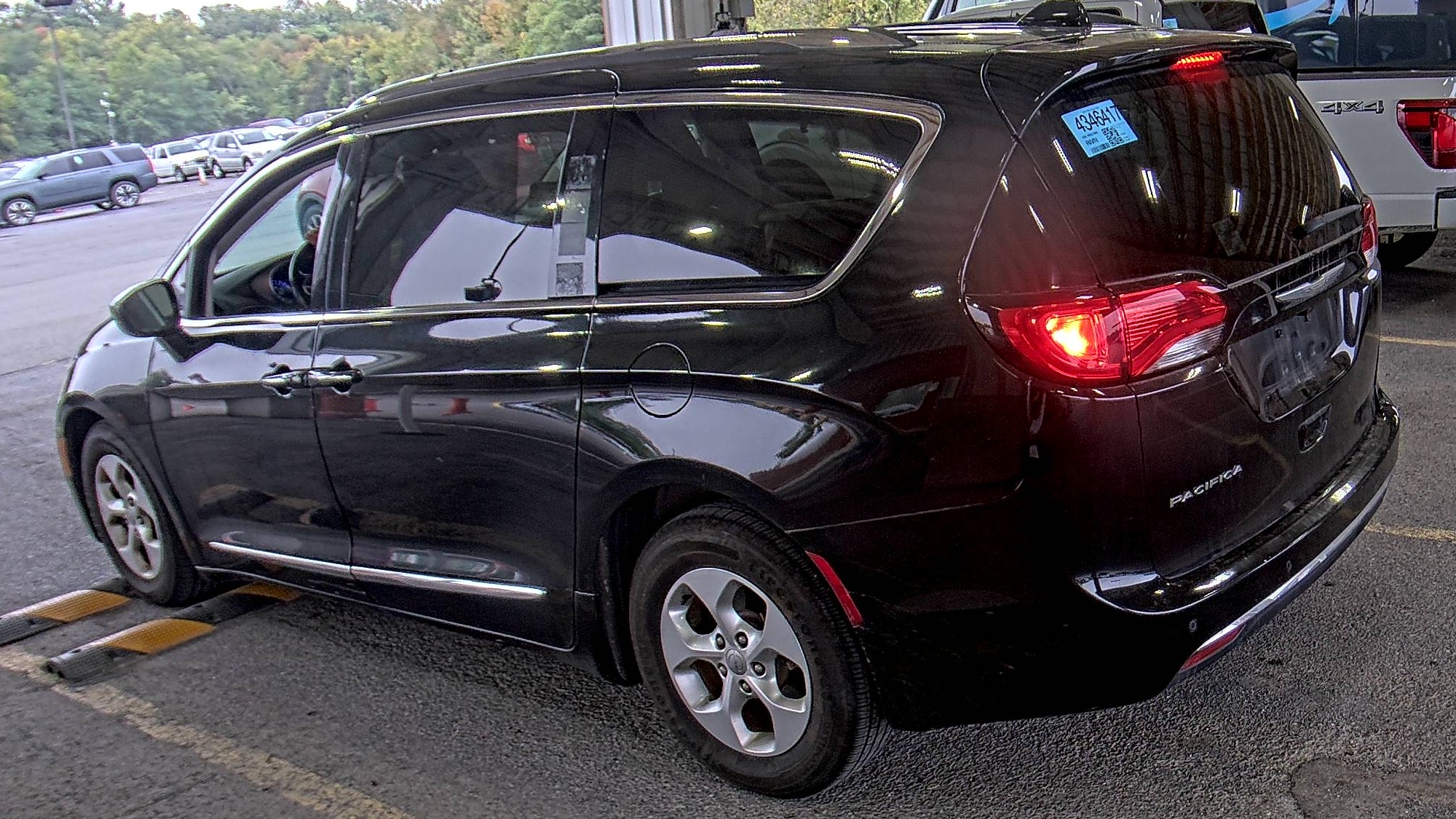 2017 Chrysler Pacifica Touring L Plus FWD