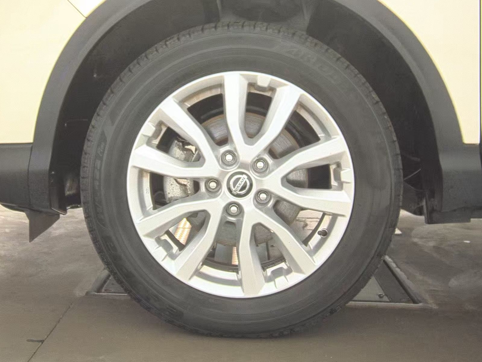 2022 Nissan Rogue Sport SV AWD