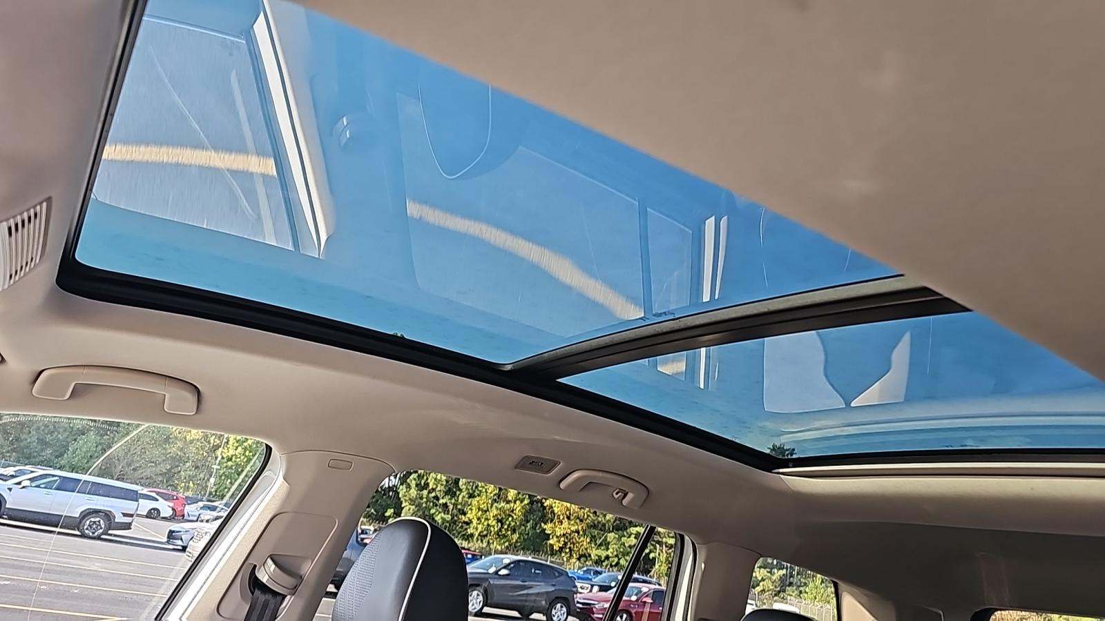 2025 Volkswagen Atlas 2.0T SEL Premium R-Line AWD