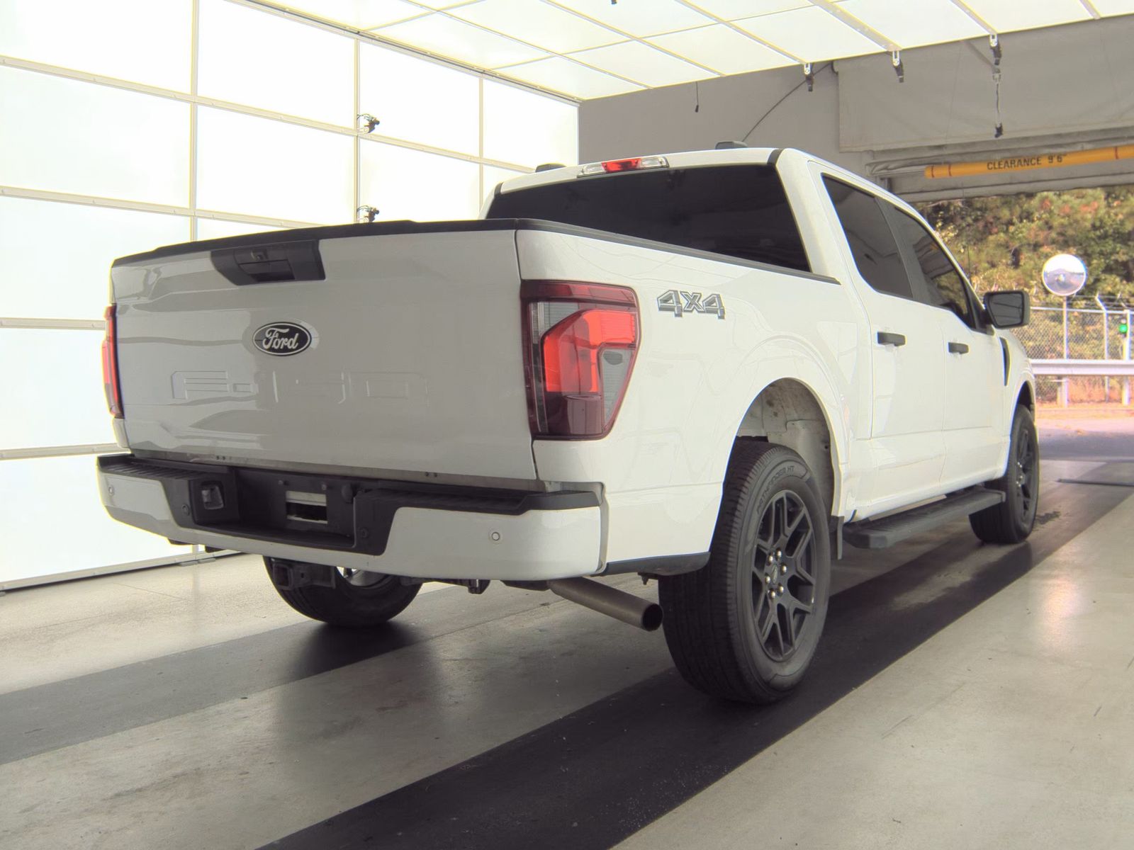 2024 Ford F-150 STX AWD