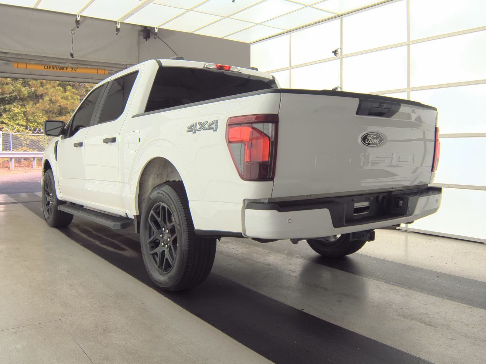 2024 Ford F-150 STX AWD