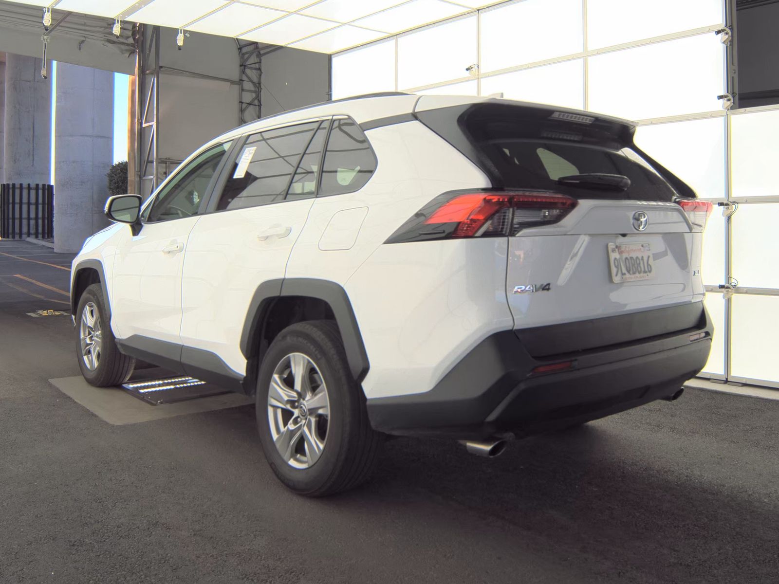 2024 Toyota RAV4 XLE FWD