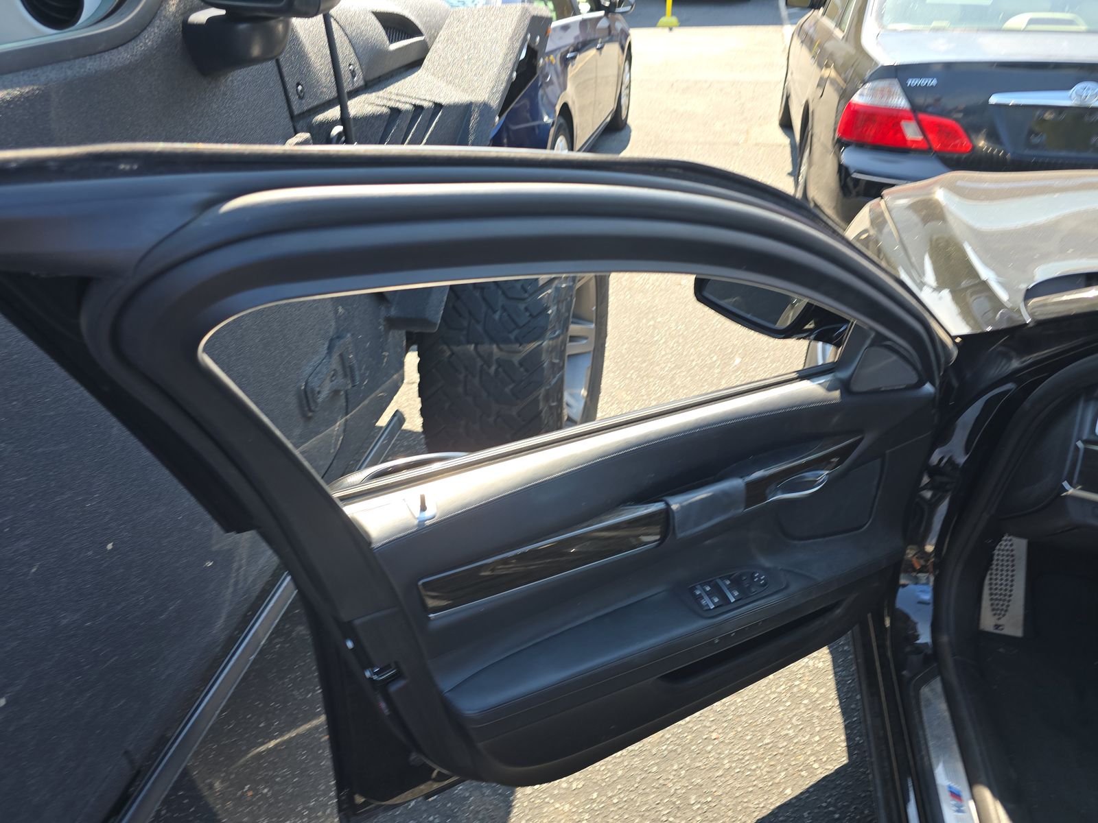 2014 BMW 7 Series 750Li RWD