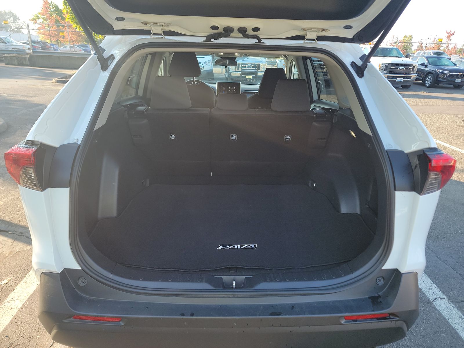 2024 Toyota RAV4 XLE FWD