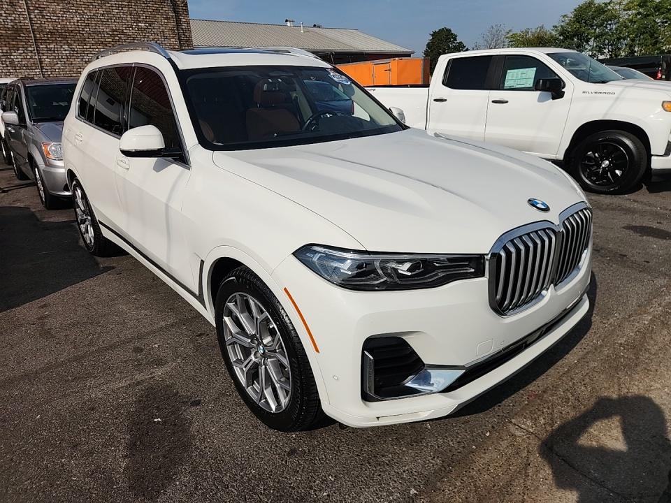 2022 BMW X7 xDrive40i AWD