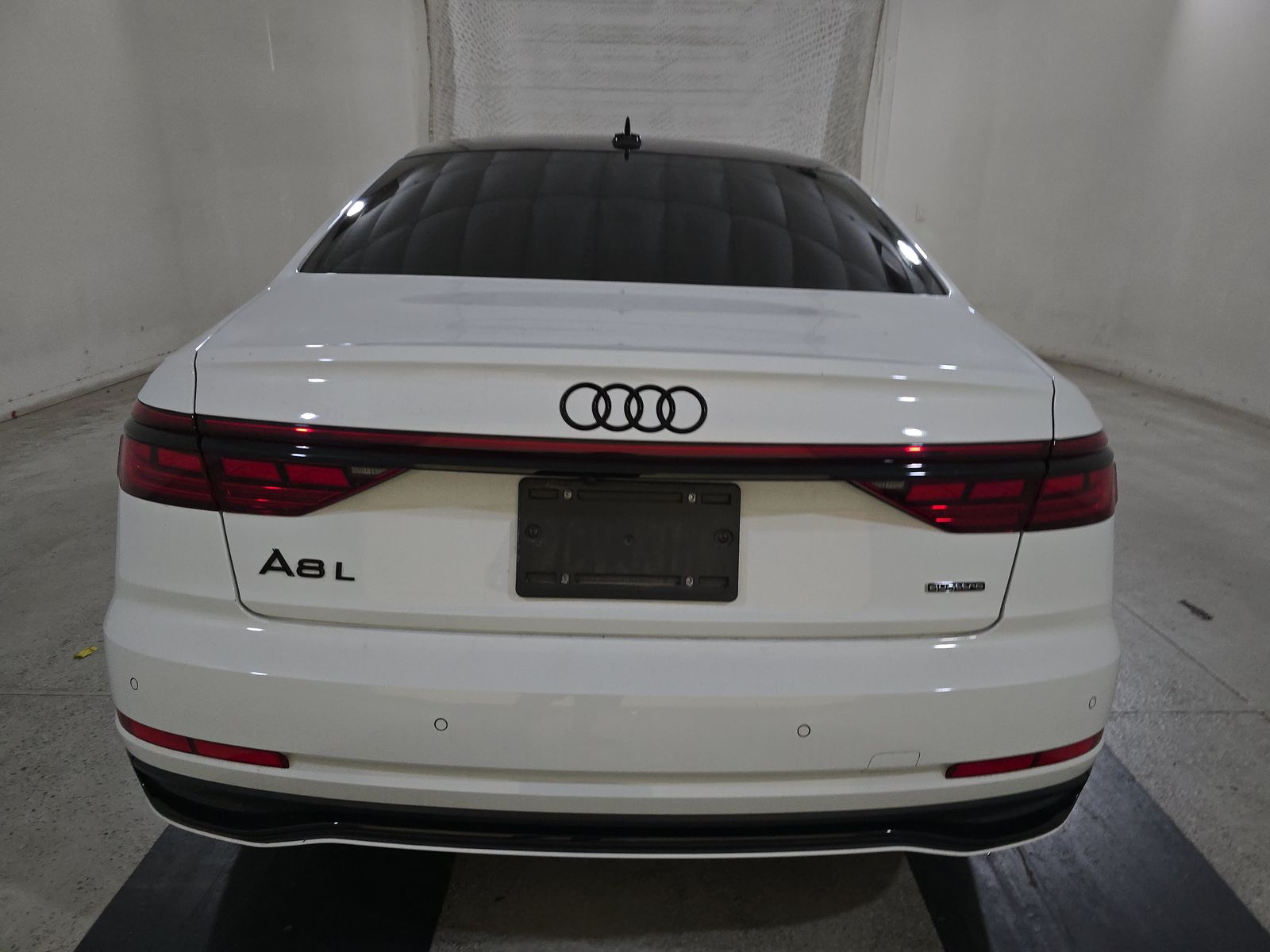 2022 Audi A8 Base AWD