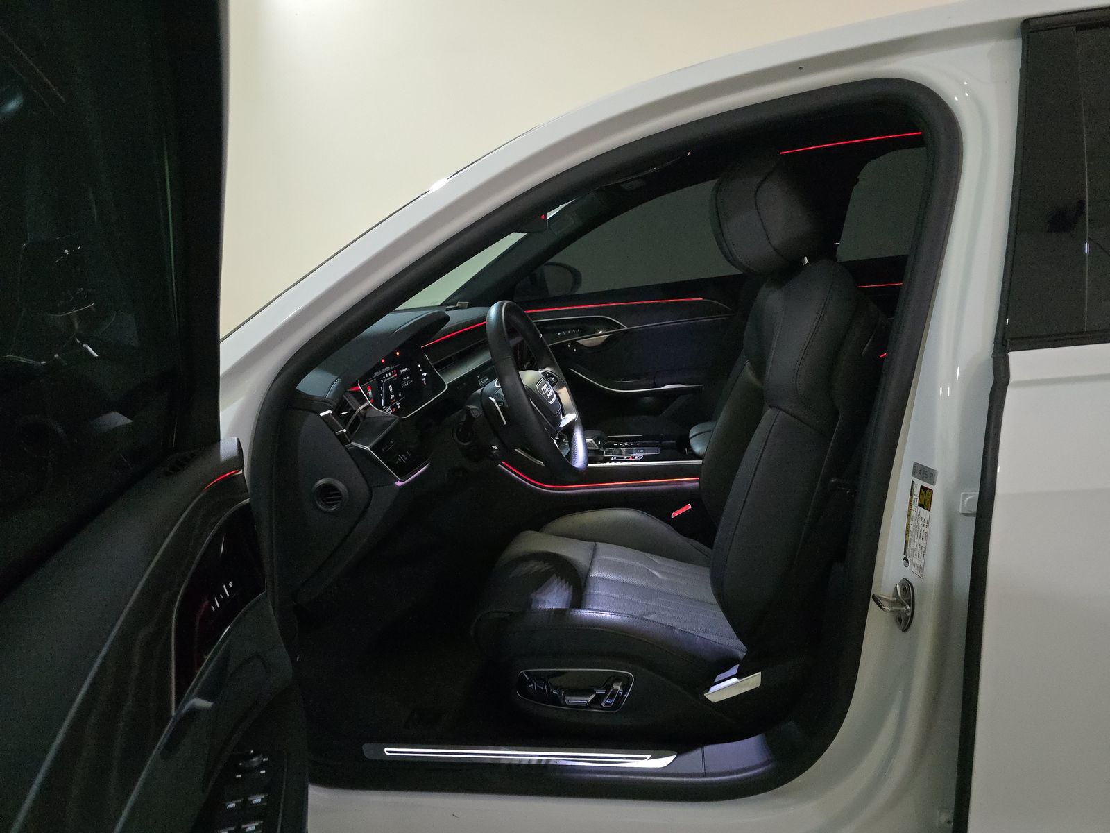 2022 Audi A8 Base AWD