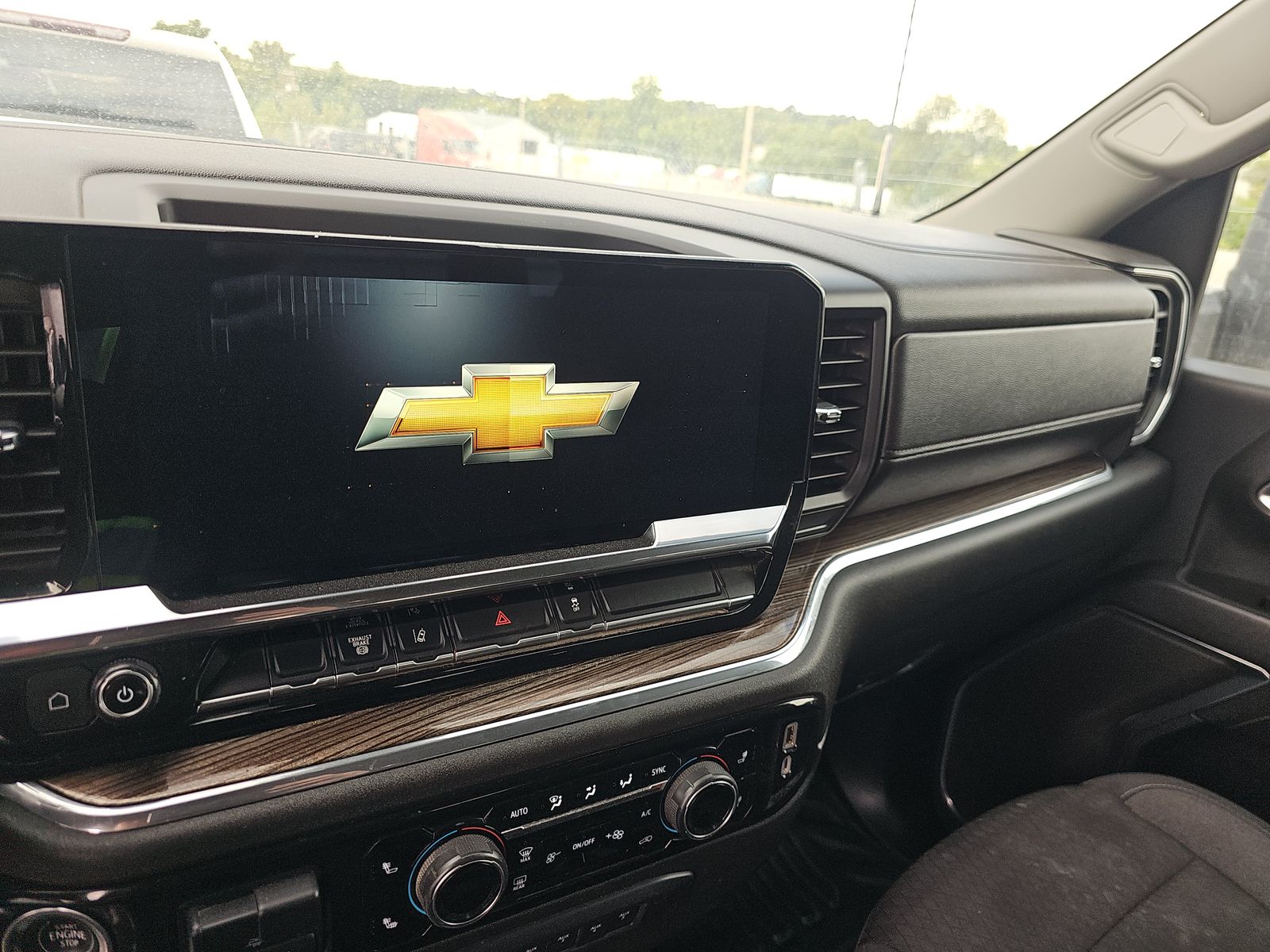 2024 Chevrolet Silverado 2500HD LT AWD