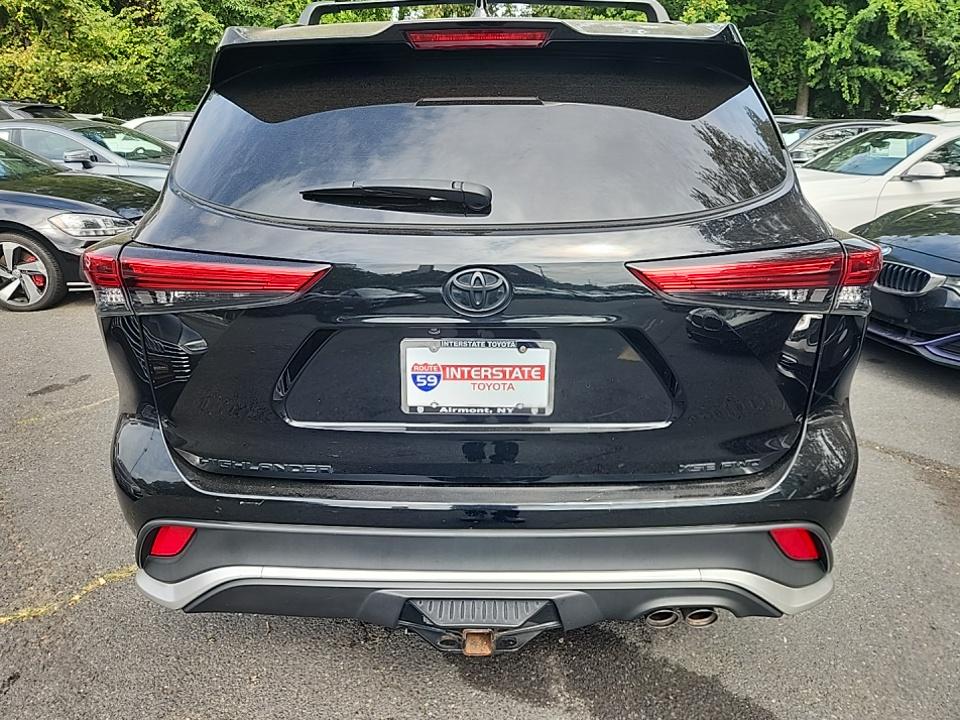 2022 Toyota Highlander XSE AWD