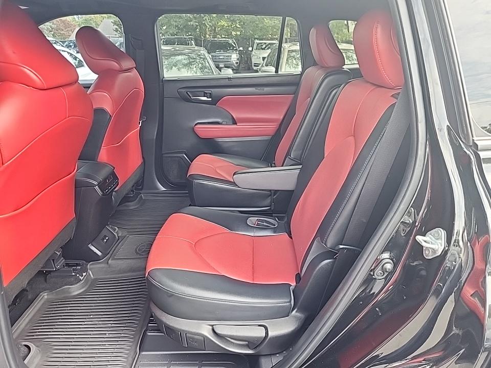 2022 Toyota Highlander XSE AWD