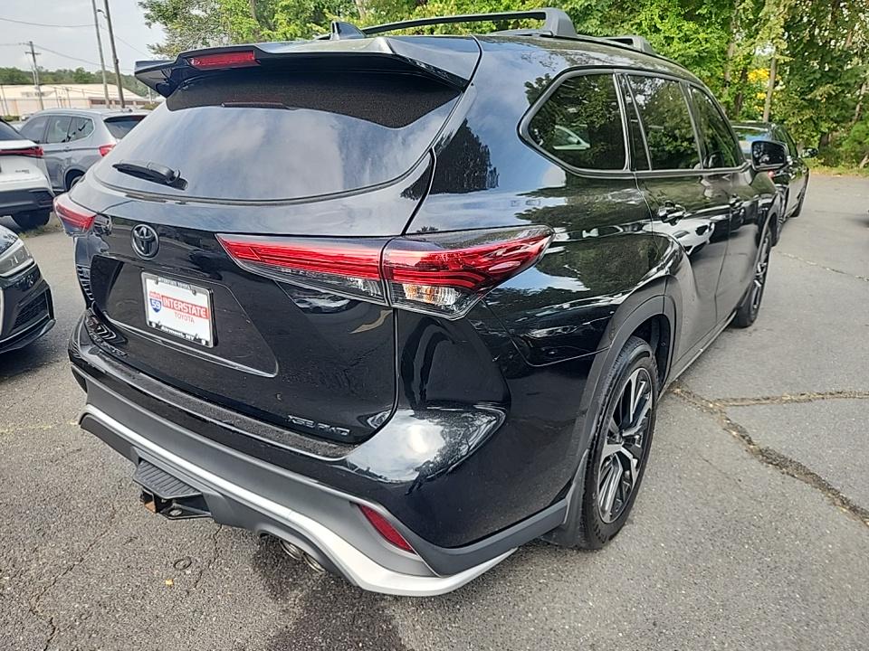 2022 Toyota Highlander XSE AWD