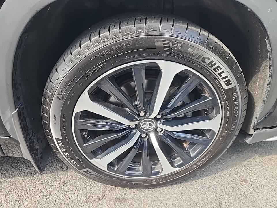 2022 Toyota Highlander XSE AWD