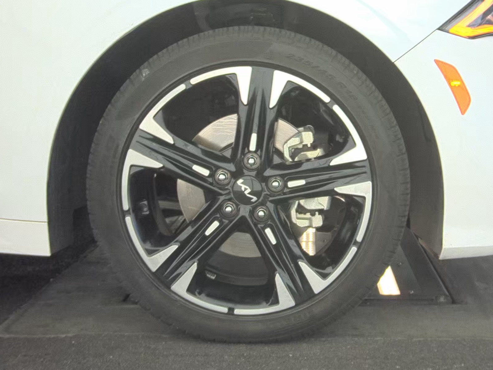 2024 Kia K5 GT-Line FWD