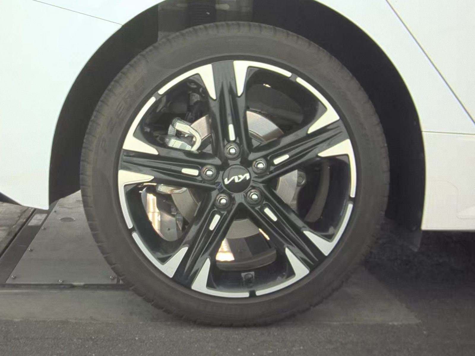 2024 Kia K5 GT-Line FWD