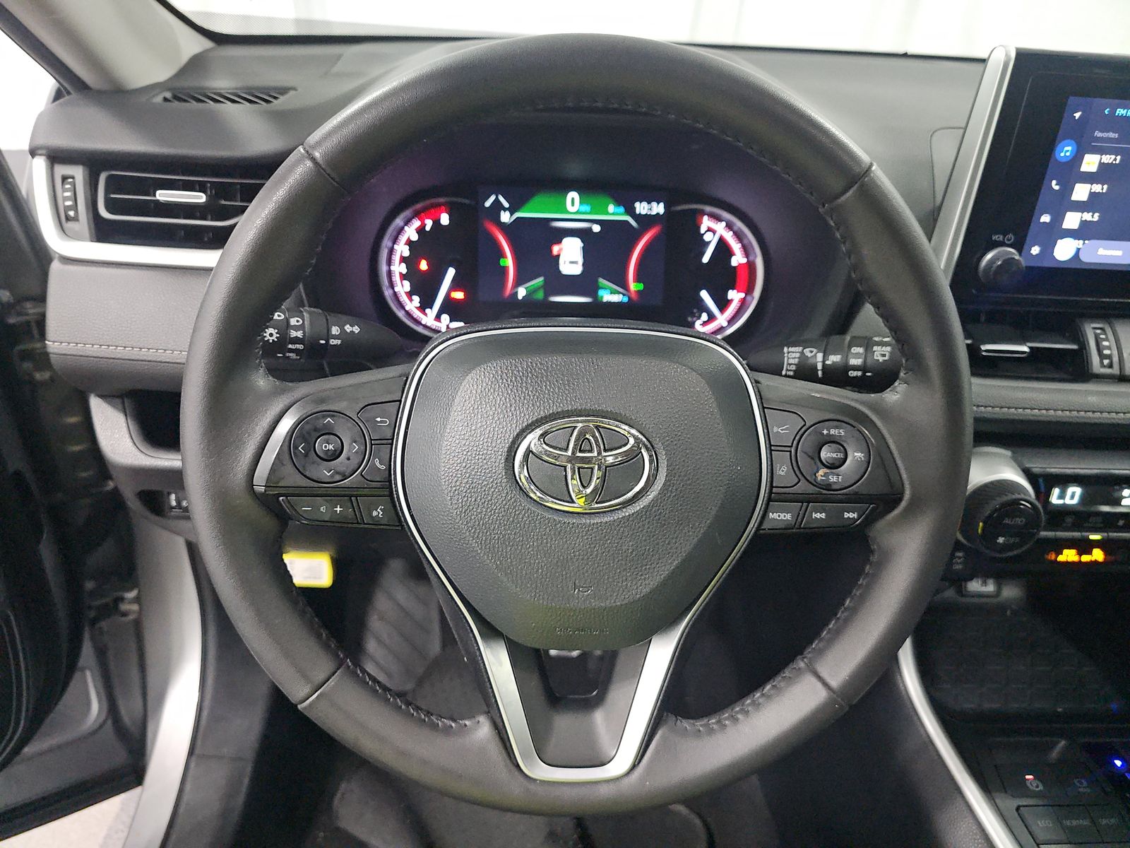 2024 Toyota RAV4 XLE Premium FWD