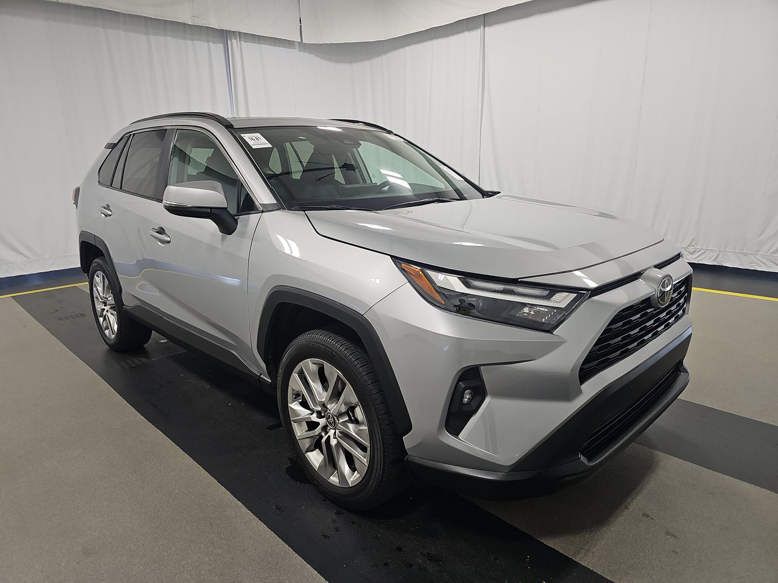 2024 Toyota RAV4 XLE Premium FWD