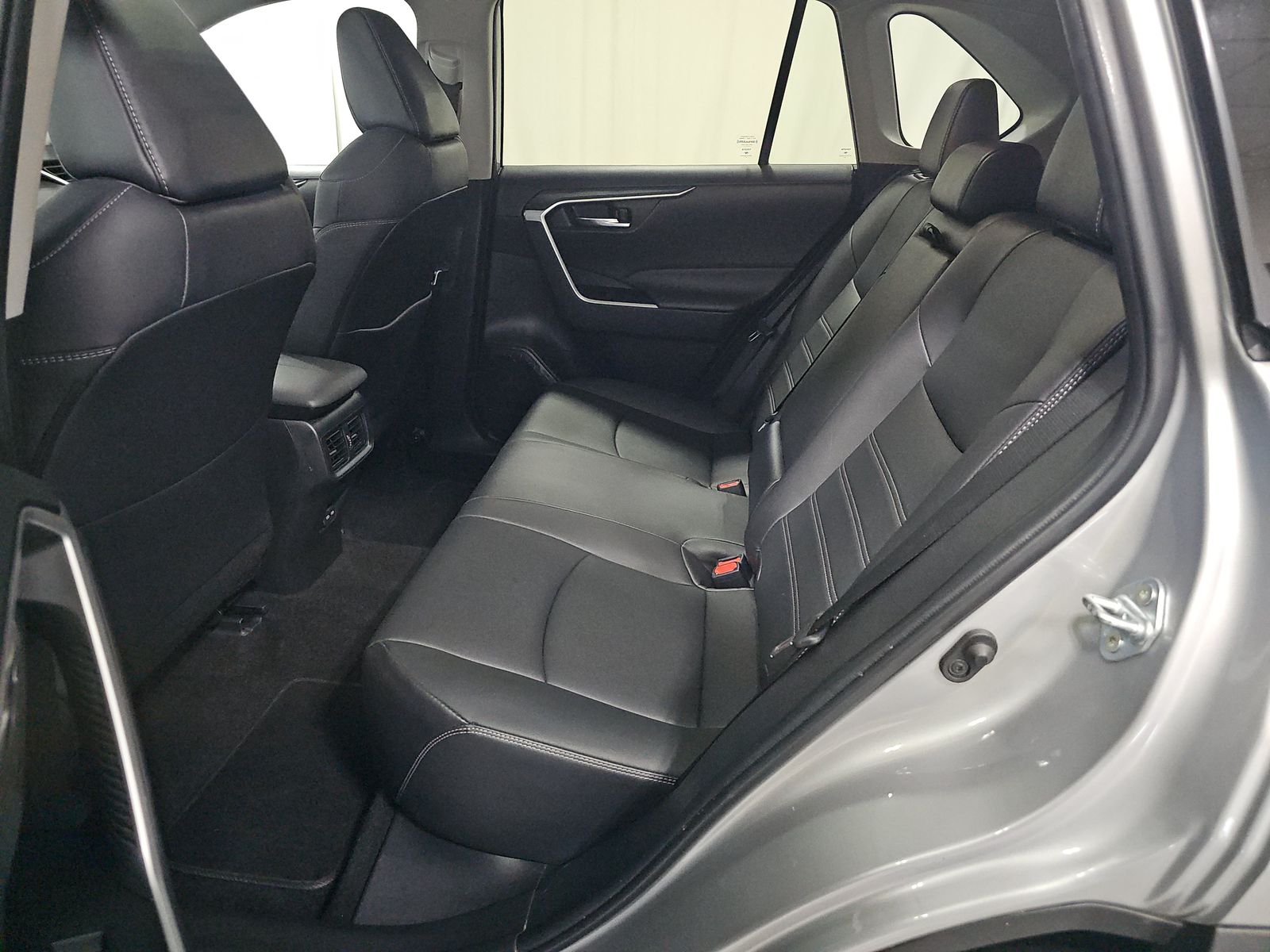 2024 Toyota RAV4 XLE Premium FWD