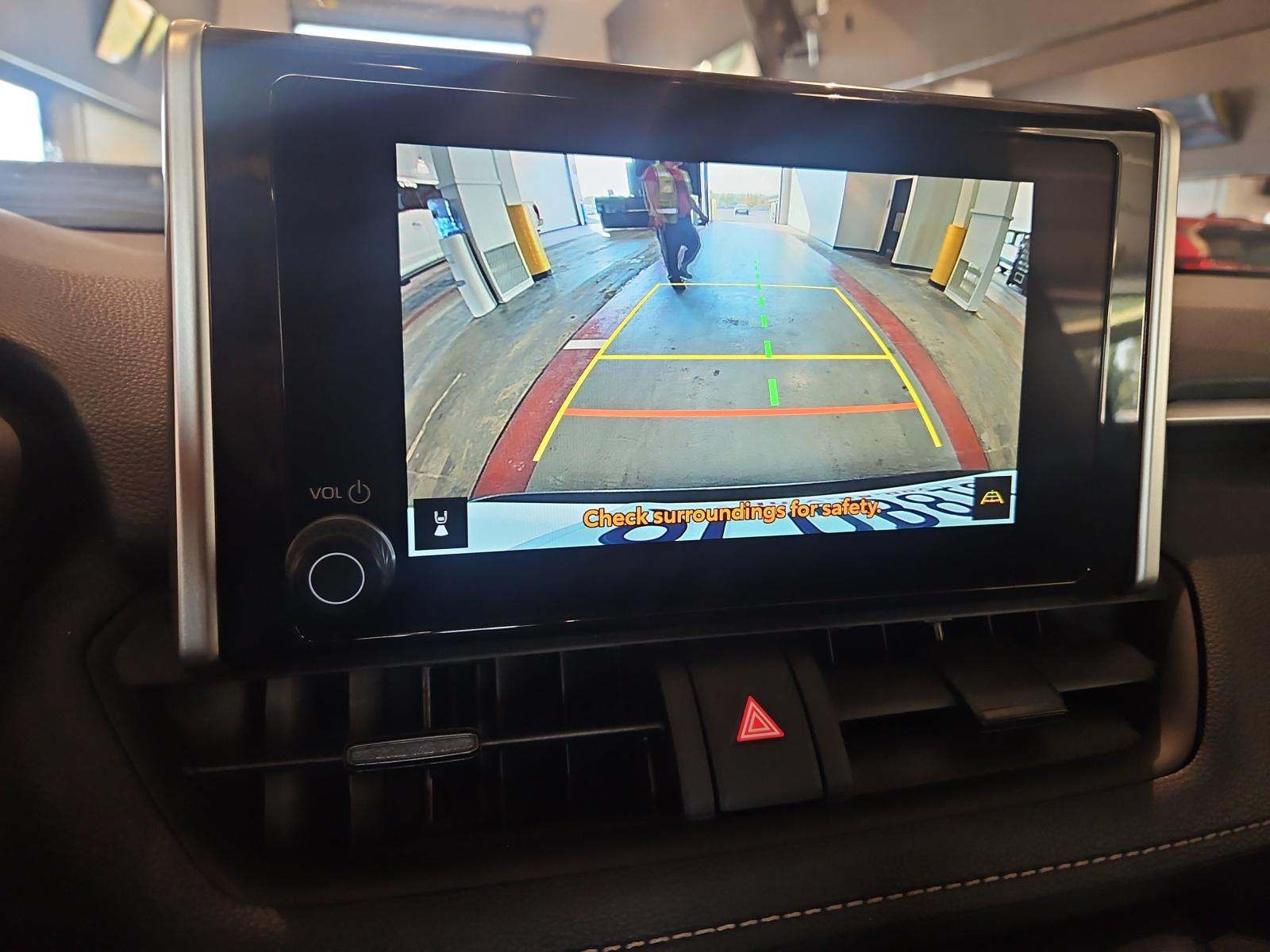 2024 Toyota RAV4 XLE FWD