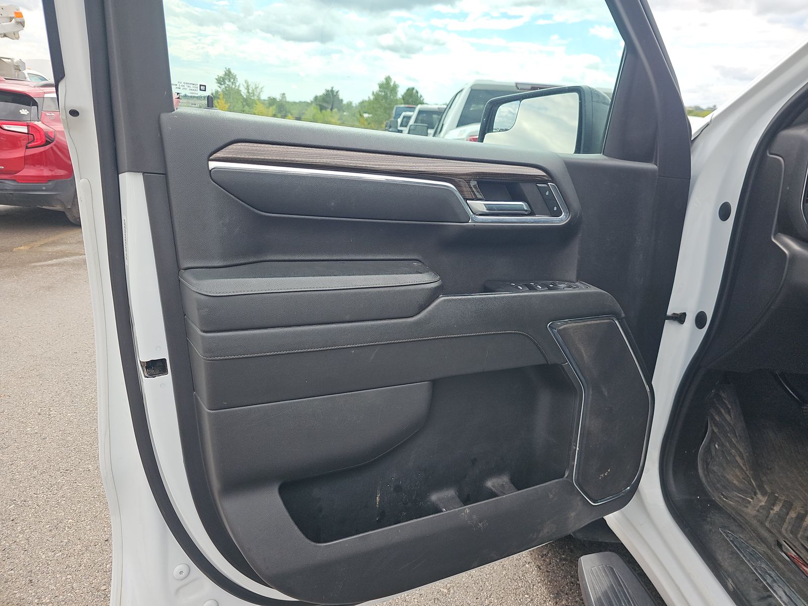 2023 Chevrolet Silverado 1500 LT Trail Boss AWD