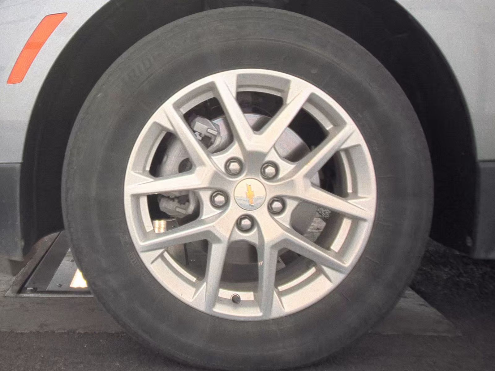 2024 Chevrolet Equinox LS AWD