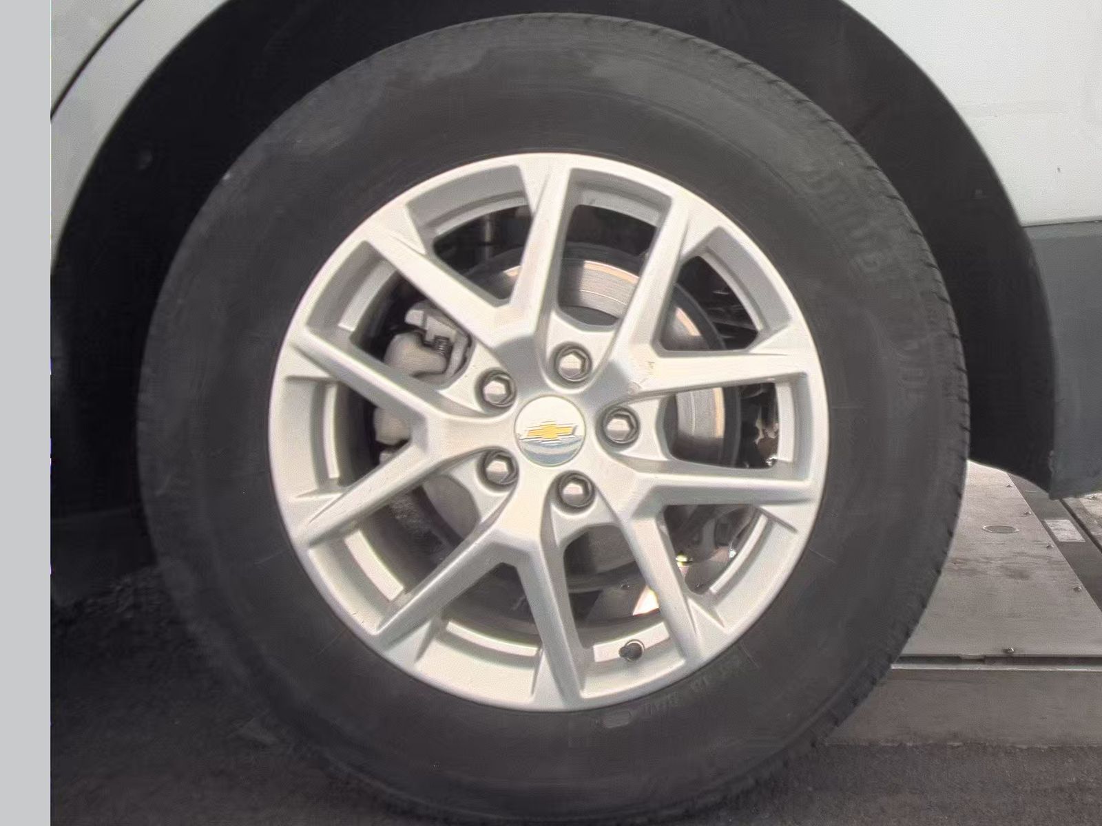 2024 Chevrolet Equinox LS AWD