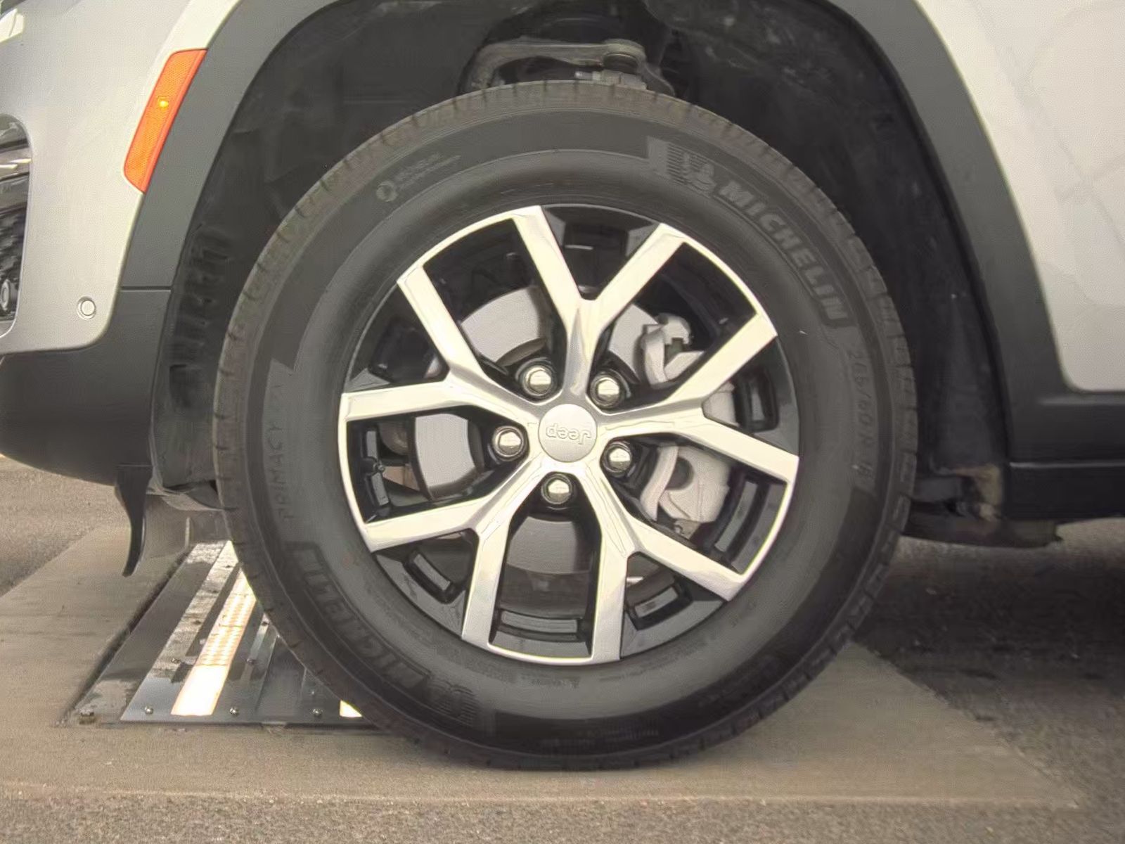 2024 Jeep Grand Cherokee Limited AWD