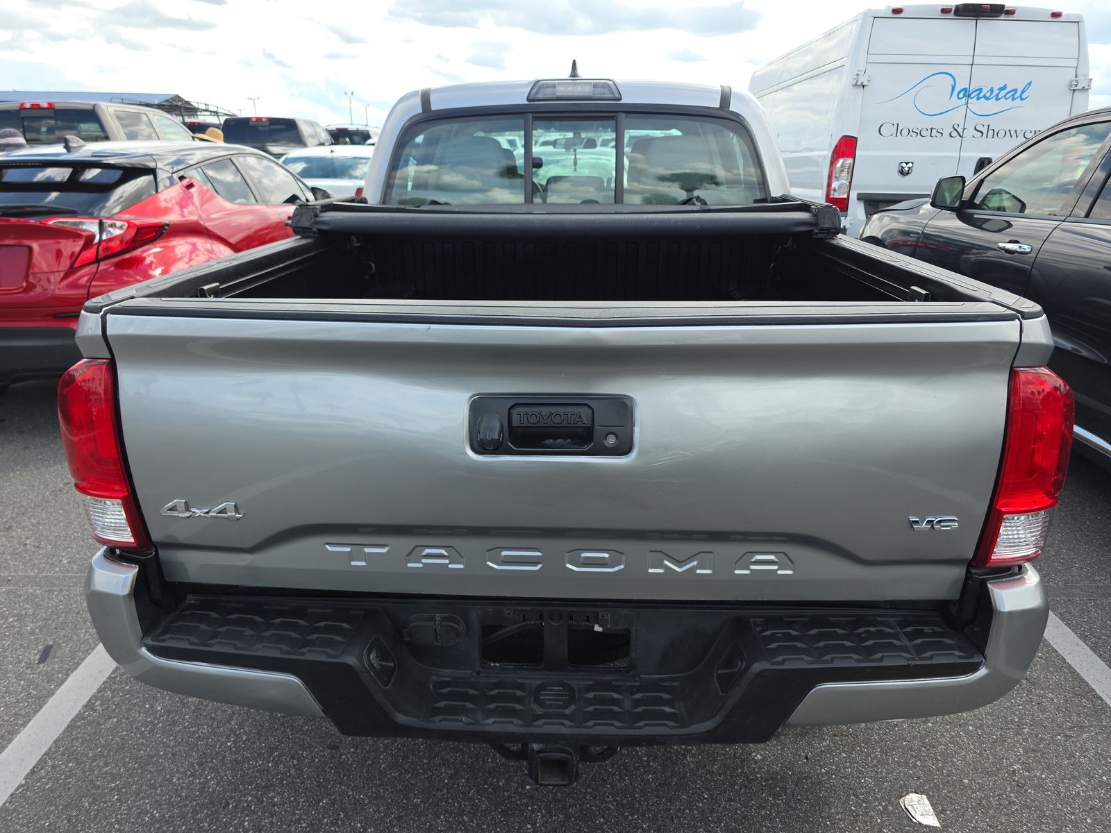 2017 Toyota Tacoma SR AWD