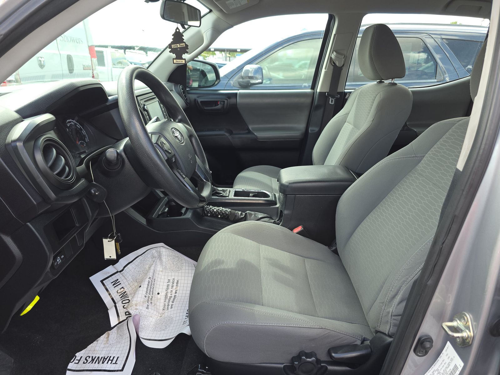 2017 Toyota Tacoma SR AWD