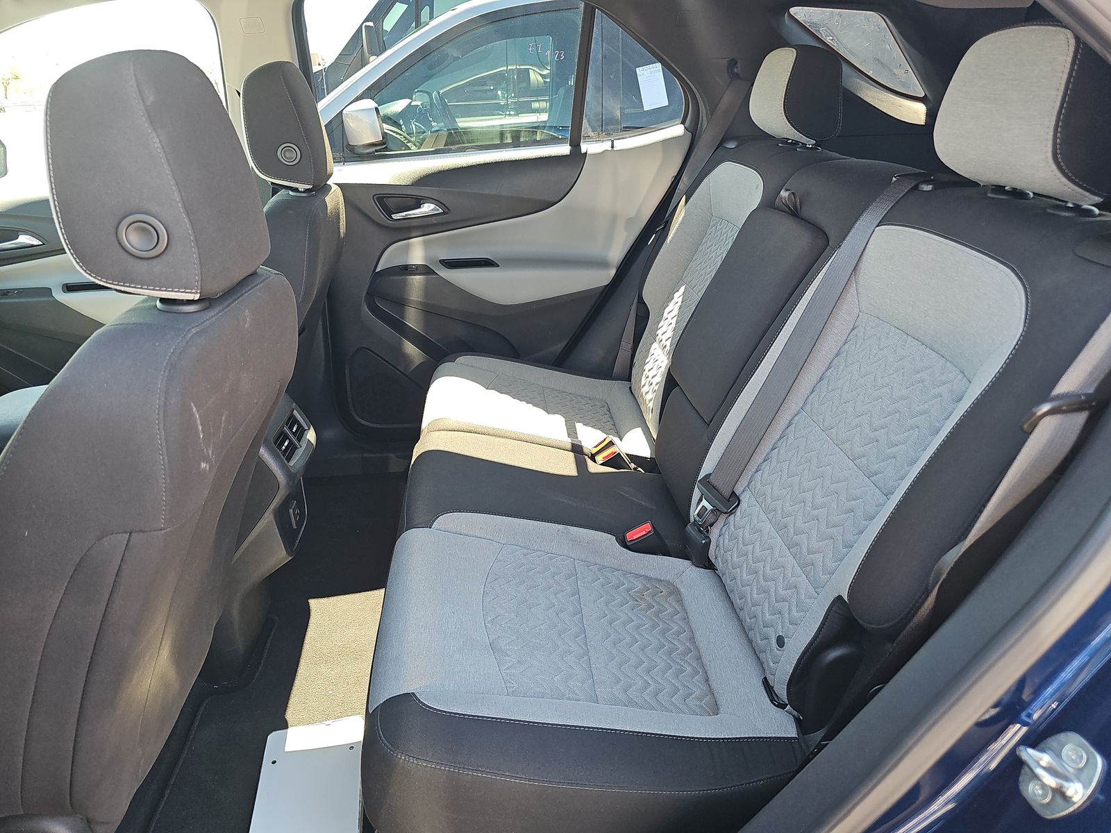 2022 Chevrolet Equinox LS FWD
