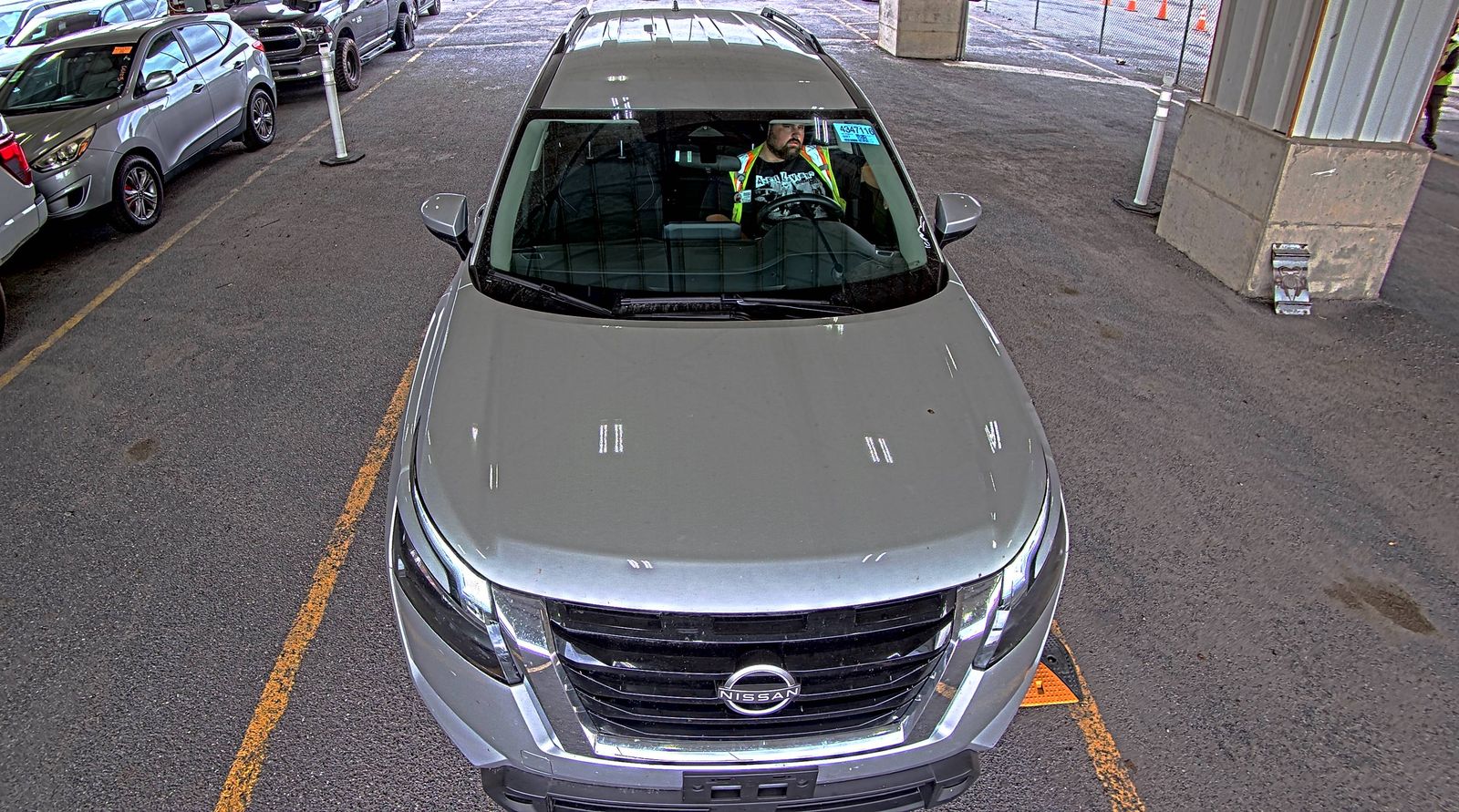 2024 Nissan Pathfinder SV FWD