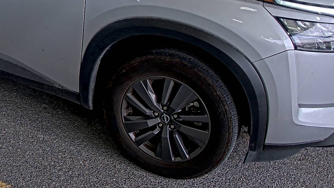 2024 Nissan Pathfinder SV FWD