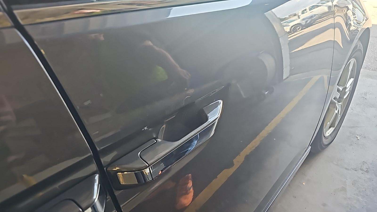 2013 Honda Odyssey Touring FWD