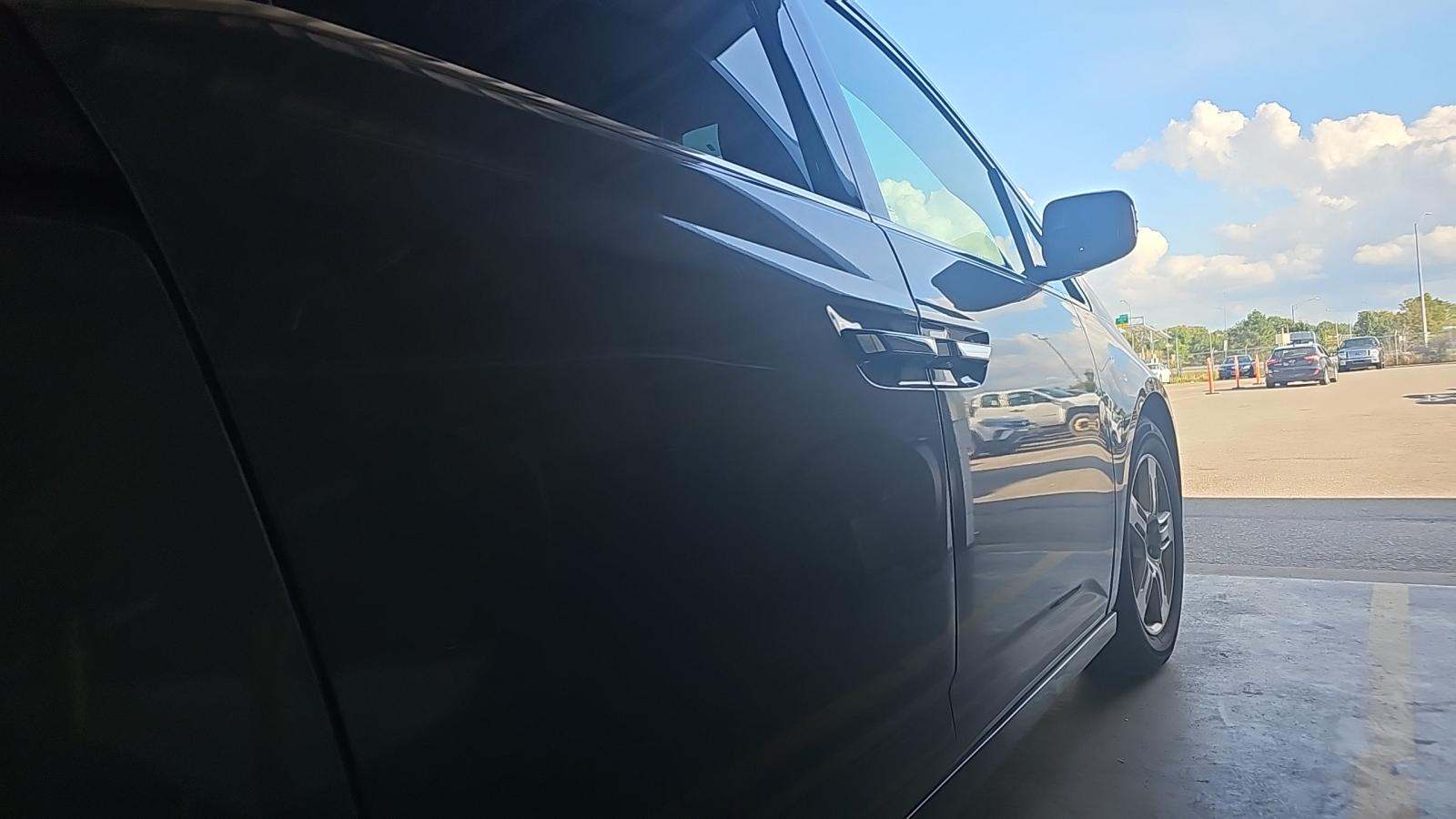 2013 Honda Odyssey Touring FWD