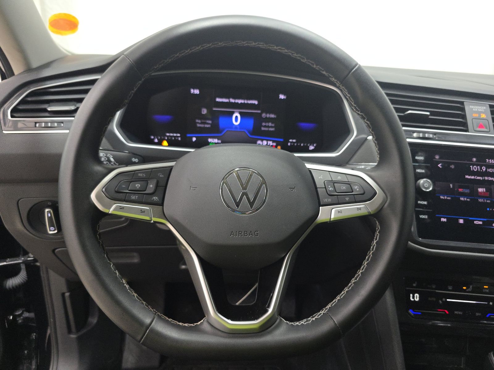 2024 Volkswagen Tiguan 2.0T SE FWD