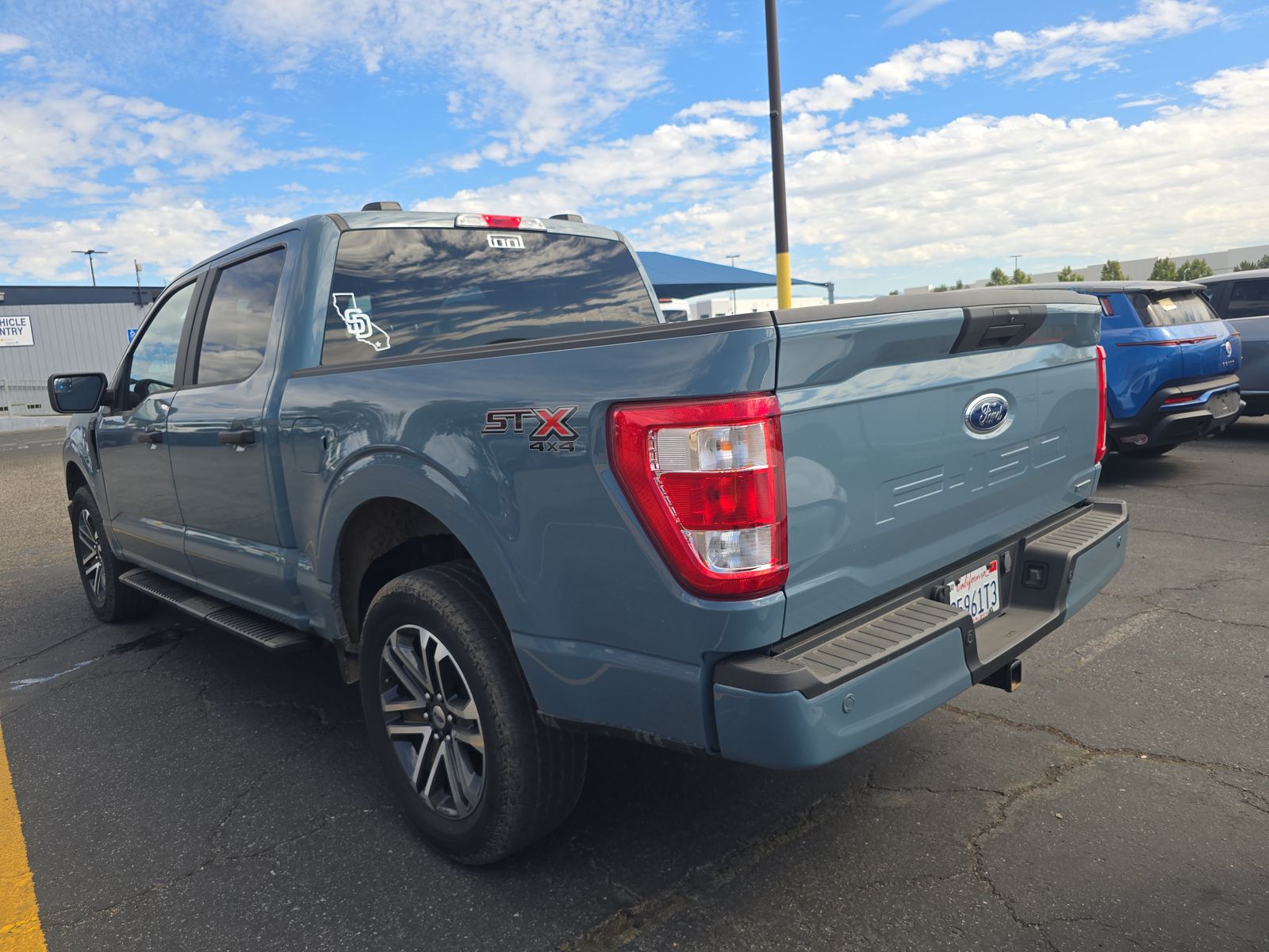 2023 Ford F-150 XL AWD