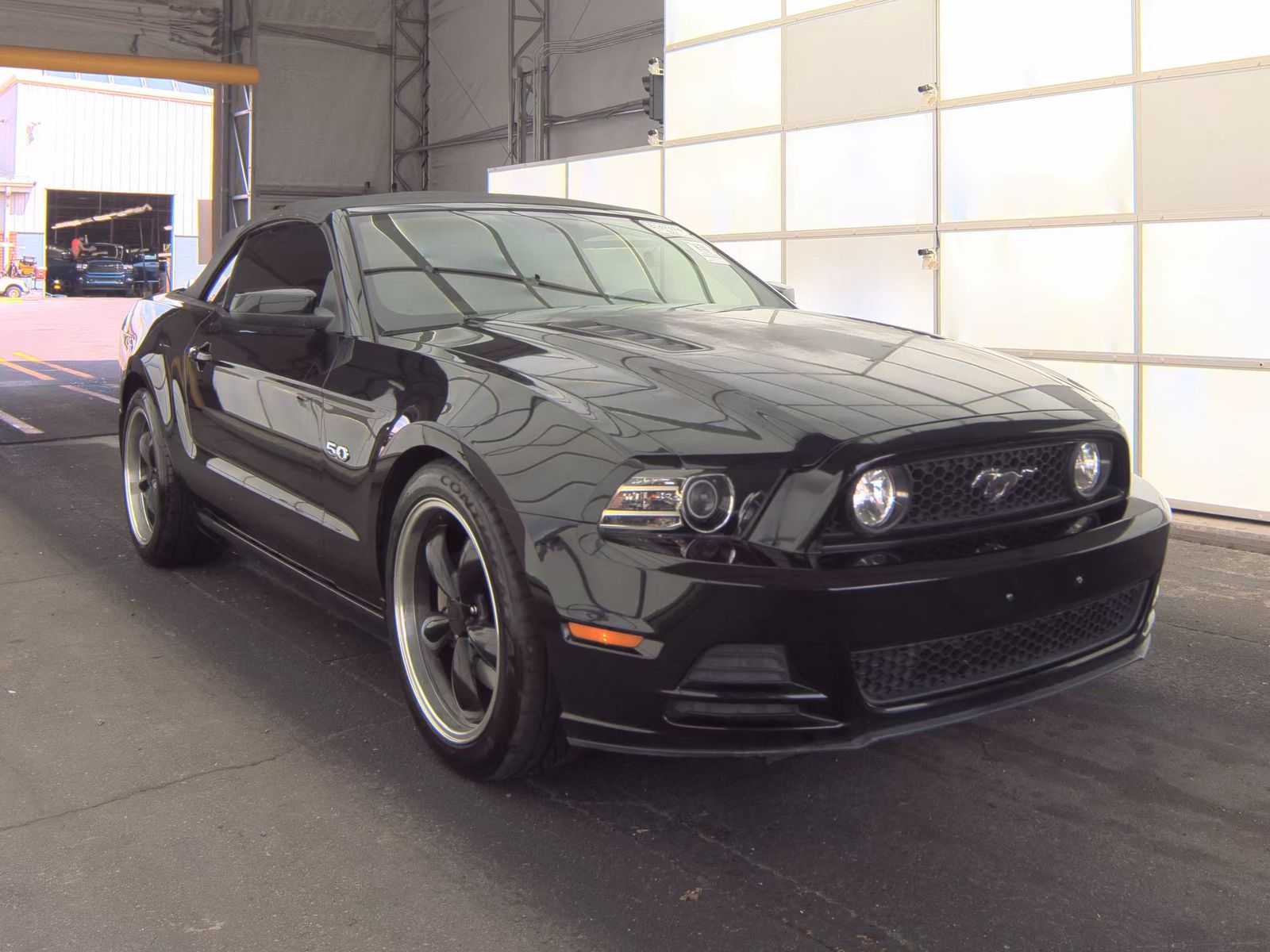 2013 Ford Mustang GT RWD